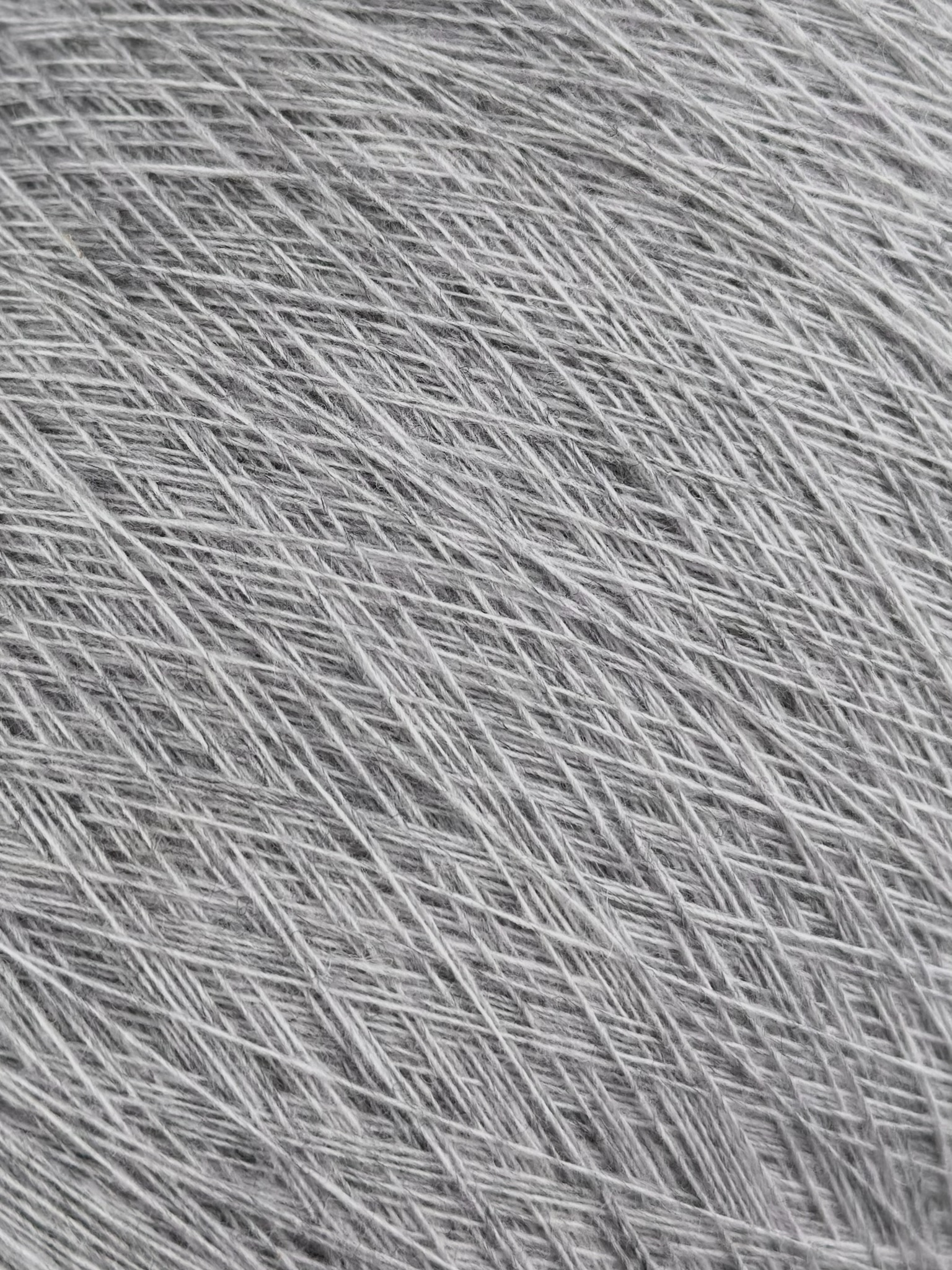 New Mill Supersoft Nm 1/15 – 100 % Merinowolle col. Hellgrau Mélange